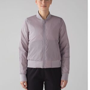 Lululemon Women's Reversible Insulated Non-Stop Bomber Jacket, Size 10 (B4)